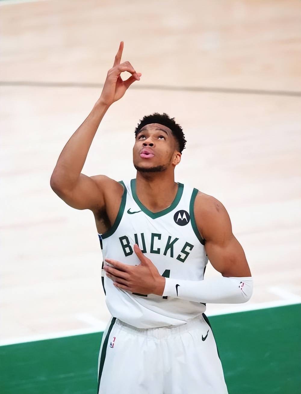 人的无球牵 人的无球牵