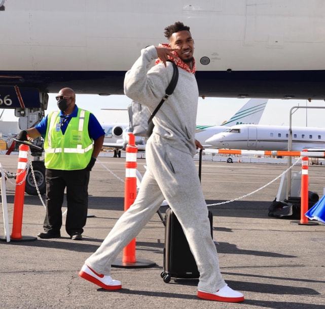 关键观察与 关键观察与