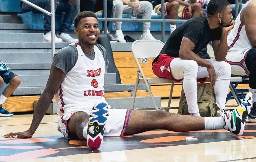 职业选手如何避免“赢面幻觉”？（职业选手如何识别并摆脱“赢面错觉”？）